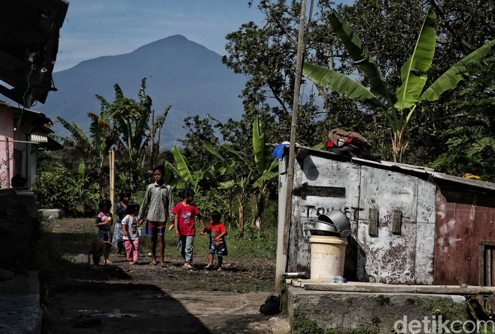 Kaki Gunung Guntur Kaki Gunung Guntur