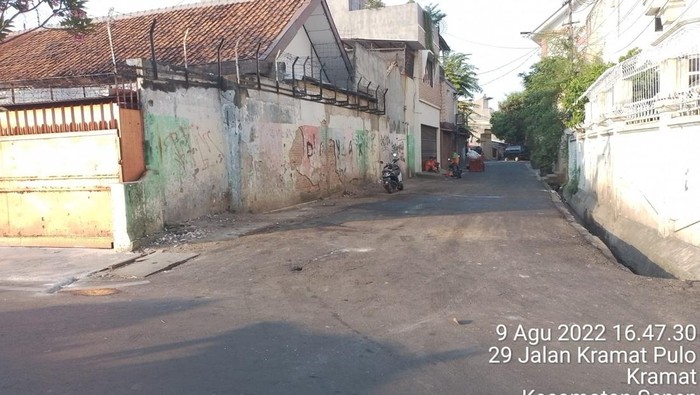 Kondisi Jl Kenangan, Kramat, Senen Jakarta Pusat usai dibersihkan dan tak ada sampah.
