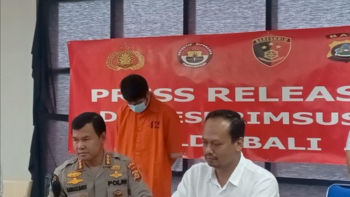 Konferensi pers kasus pasangan suami istri (pasutri) di Bali yang menjual video seks melalui grup Telegram berbayar.