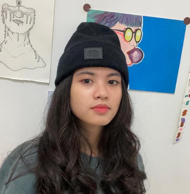 Kalau yang satu ini saat Melati berambut panjang. Menurutmu gaya rambut seperti apa nih yang paling cocok untuk Melati? Dan kalau berambut panjang seperti ini apakah Melati masih terlihat mirip dengan Jeje Slebew? Foto: Instagram/@melati.sesilia