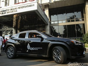 Pak Jokowi, Pejabat Pakai Mobil Listrik Itu Bagus! Tapi Bukan Prioritas