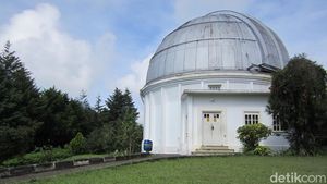 Tempat Syuting Pengabdi Setan 2 Punya 12 Teleskop Canggih