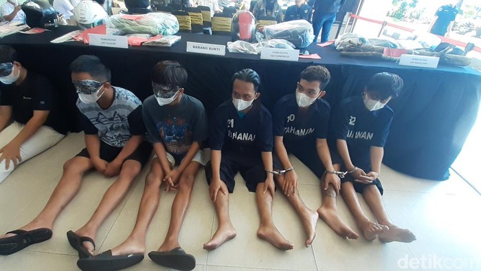 Konferensi pers pembacokan taruna AMNI Semarang, Mapolda Jateng, Semarang, Rabu (10/8/2022).