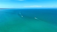 Danau terindah sekaligus danau terbesar di China ini memiliki makna harfiah laut biru.