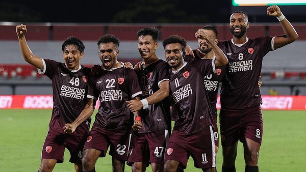 PSM Makassar Kunci Tiket AFC, Persija dan Persib Bersaing Ketat