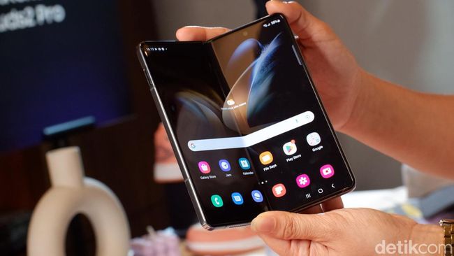 HP Ringkih? Simak Ketahanan Samsung Galaxy Z Fold 4 Disini! | Jagofon