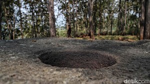 Batu Misterius di Pedalaman Garut