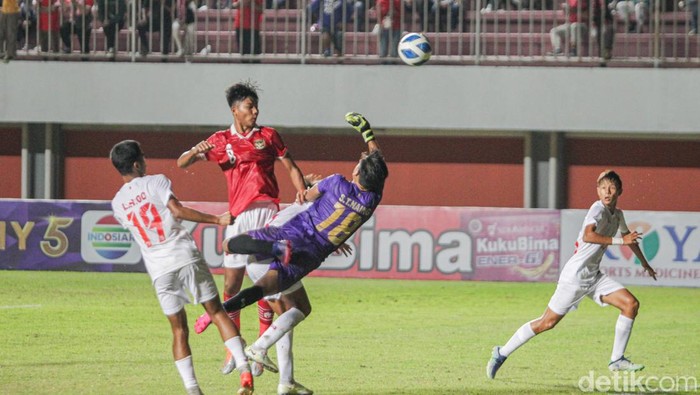 Timnas Indonesia U-16 melawan Timnas Myanmar U-16 pada laga semifinal Piala AFF U-16 2022 di Stadion Maguwoharjo, Sleman, DIY, Rabu (10/8/2022). Timnas Indonesia U-16 melawan Timnas Myanmar U-16 pada laga semifinal Piala AFF U-16 2022 di Stadion Maguwoharjo, Sleman, DIY, Rabu (10/8/2022).
