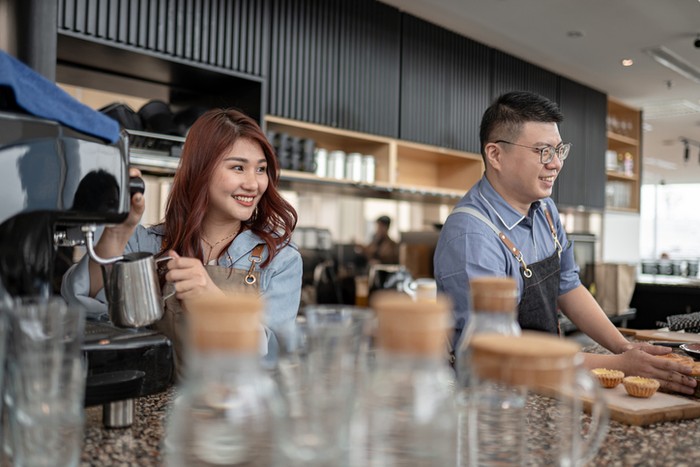 Tips agar bisnis kafe bertahan di tengah pandemi