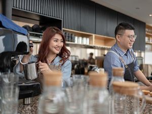 Selama Puasa Lebih Untung Mana, Buka Usaha Online atau Offline?