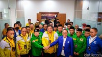Pendaftaran sebagai peserta Pemilu dipimpin ketum masing-masing parpol, yaitu Airlangga Hartarto (Golkar), Zulkifli Hasan (PAN), dan Suharso Monoarfa (PPP).