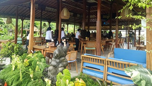Tampilan Wedja Restaurant yang berlokasi di Wedja Restaurant, Jalan Ambarwati No 1 Ubud, Bali pada Rabu (10/8/2022)