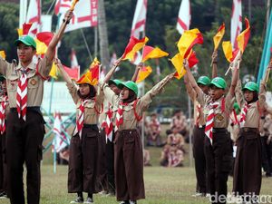 30 Pantun Pramuka yang Menghibur, Meriahkan 14 Agustus 2024