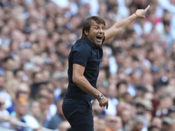 Ada empat pemain yang santer disebut-sebut hendak dilepas Tottenham, tapi belum berhasil. Evening Standard menyebut, keempatnya juga sudah Conte minta tak ikut latihan bersama-sama skuad. Foto: Getty Images/Henry Browne  