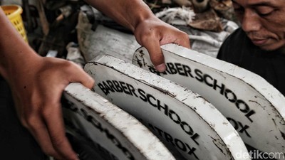 Mengunjungi Sekolah Pangkas Rambut di Garut, Pertama di Indonesia?