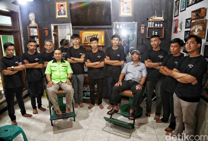 Barber School Abah Atrox Barber School Abah Atrox