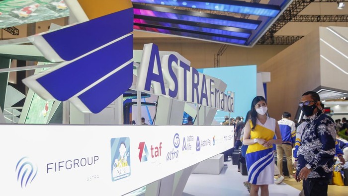 Beli Mobil di GIIAS 2022 Bisa Dapat Suku Bunga Rendah Berbagai program promo menarik hadir di GIIAS 2022. Salah satunya suku bunga rendah untuk pembiayaan mobil. Nih Simak.