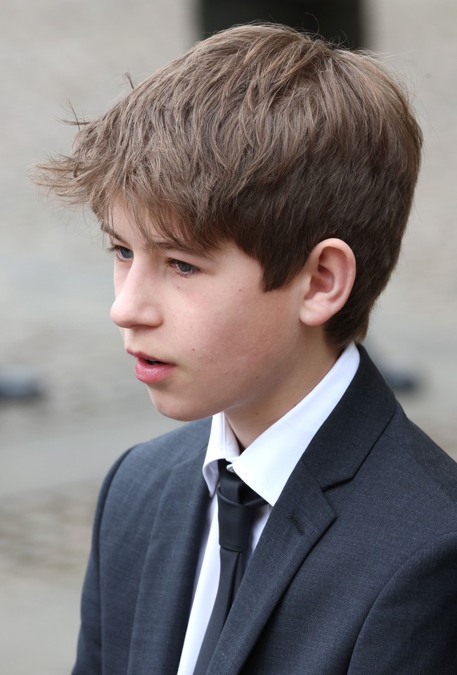 Ibu James, Viscount Severn menginginkan anaknya untuk keluar dan mencari pekerjaan seperti orang kebanyakan. Meski begitu, sosok James tetap dihormati. Namanya bahkan diambil untuk sebuah danau di Kanada.Foto: Getty Images/Leon Neal