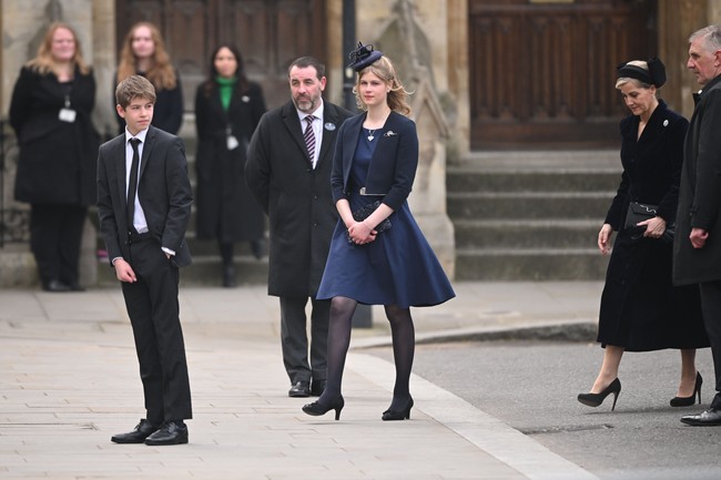 Sebelumnya ibu James pernah mengatakan memang sengaja menjauhkan anak-anaknya dari publik karena masih muda. Ia juga belum memperbolehkan anaknya memakai media sosial.Foto: Getty Images/Leon Neal