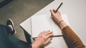 Tulisan Terlihat Jelek? Bisa Jadi Kena Gangguan Disgrafia