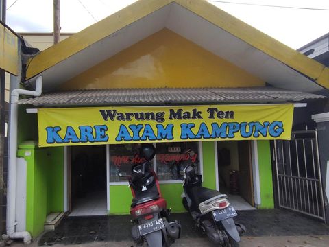 Kare Ayam Kampung Mak Ten Pakisaji