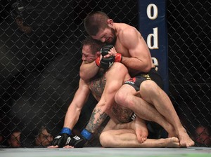 Lihat Lagi Kuncian Mematikan Khabib pada Conor McGregor