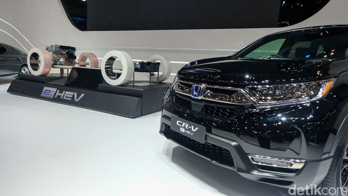 PT Honda Prospect Motor memperkenalkan Honda Hybrid CR-V di GIIAS 2022