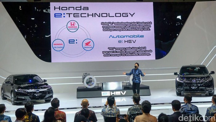 PT Honda Prospect Motor memperkenalkan Honda Hybrid CR-V di GIIAS 2022