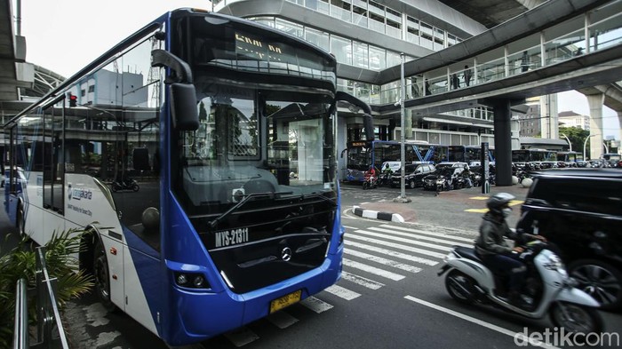 Balik Malam Hari Nggak Perlu Panik, TransJakarta Operasi 24 Jam di 13 Koridor