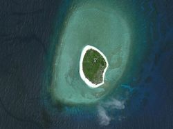 8 Foto Pulau Eksotis dalam Jepretan Satelit, Ada dari Indonesia