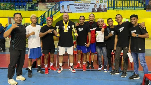 Petinju Bali meraih 2 medali emas dan 2 perak di Kejurnas Tinju Medan 2022 yang diselenggarakan pada 4-11 Agustus 2022 di Sumatera Utara.