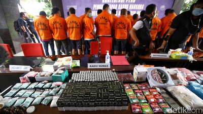 Sindikat Pengedar Narkoba Klub Malam Digulung Polisi