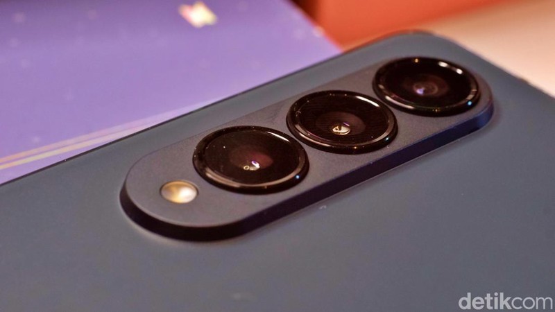 Samsung Galaxy Z Fold 4