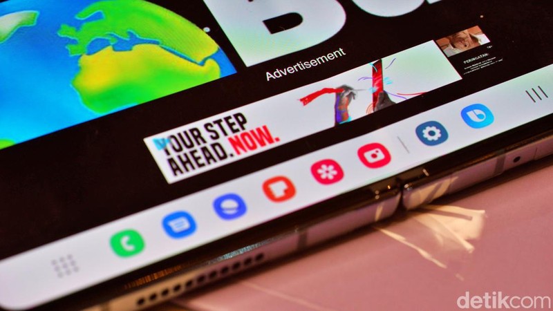 Samsung Galaxy Z Fold 4