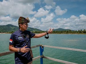 Sandiaga Puji Desa Perlang, Dulu Bekas Tambang-Kini Wisata Cemerlang