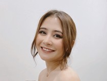 Prilly Latuconsina Menangis saat Kenang Mendiang Kakeknya
