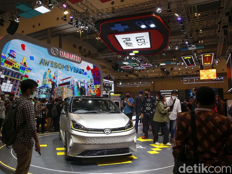 Lihat dari Dekat Wujud Daihatsu Ayla Listrik yang Muncul di GIIAS 2022