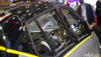 Daihatsu tak memberi jawaban pasti apakah Ayla EV ini akan masuk jalur produksi dan kapan akan mulai menjualnya.