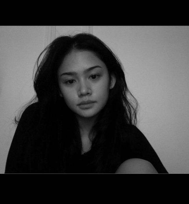 Wajah Tyarani Savitri jadi sorotan netizen. Paras cantiknya dinilai mirip dengan Titi Kamal. Foto: Instagram