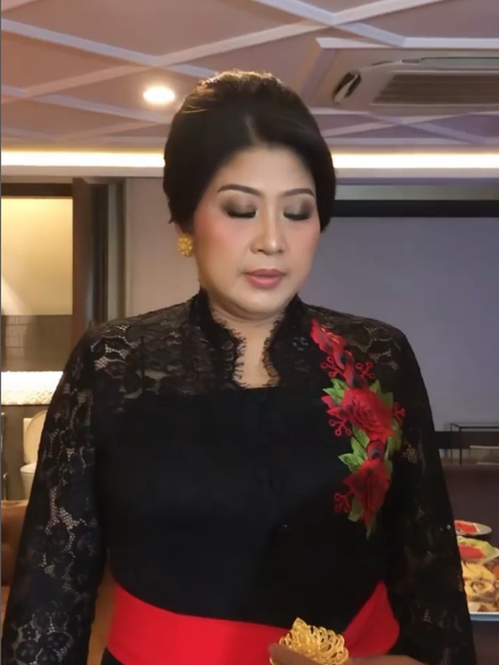 Unggahan Hair Stylist, Reval Alip pernah menata rambut istri Ferdy Sambo viral di media sosial