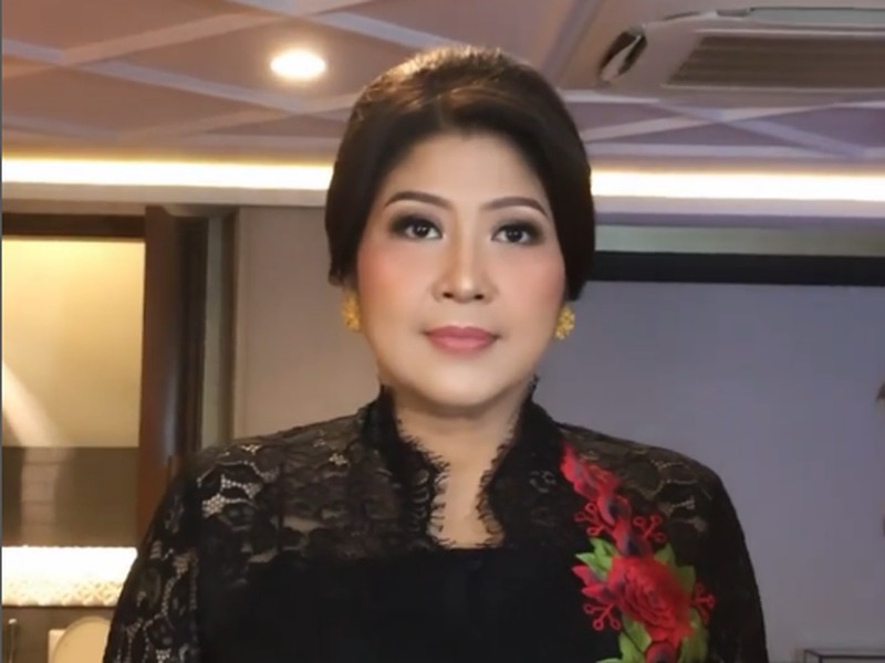 Unggahan Hair Stylist, Reval Alip pernah menata rambut istri Ferdy Sambo viral di media sosial