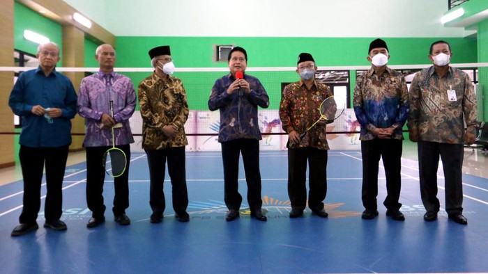 Upaya Perkuat Inklusi dan Penetrasi Keuangan Syariah NasionalUpaya Perkuat Inklusi dan Penetrasi Keuangan Syariah Nasional PT Bank Syariah Indonesia Tbk (BSI) melakukan kerja sama dengan PP Muhammadiyah guna meningkatkan inklusifitas dan penetrasi keuangan syariah di Indonesia.