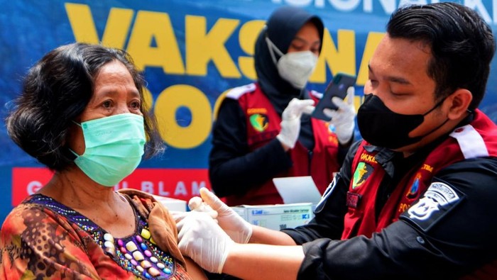 vaksin booster banyuwangi
