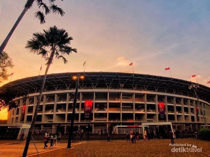 Sunset di GBK cantik juga lho
