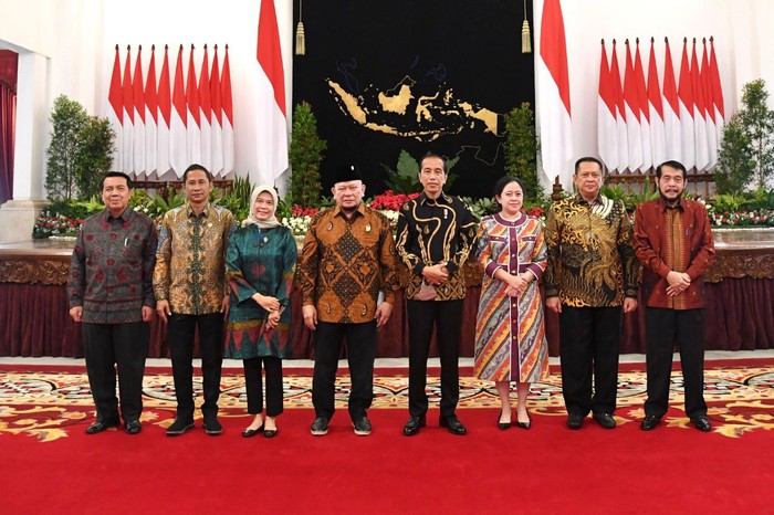 Bmsoet Rapat dengan Jokowi