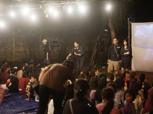 Chintya Tengens dan berbuatbaik.id Berpetualang Bagi-bagi Burger