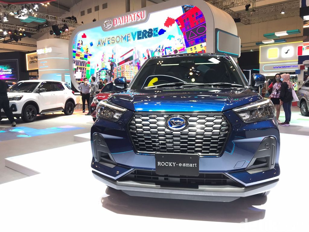 Daihatsu Rocky Hybrid e-smart