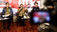 Pemerintah Indonesia telah sepakat, mewujudkan target penurunan emisi sesuai tercantum dalam Paris Agreement, salah satu usaha yang dapat dilakukan ialah melalui peningkatan penggunaan sumber energi terbarukan atau energi ramah lingkungan.