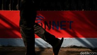 Selain itu berbagai mural juga disajikan di kampung itu.