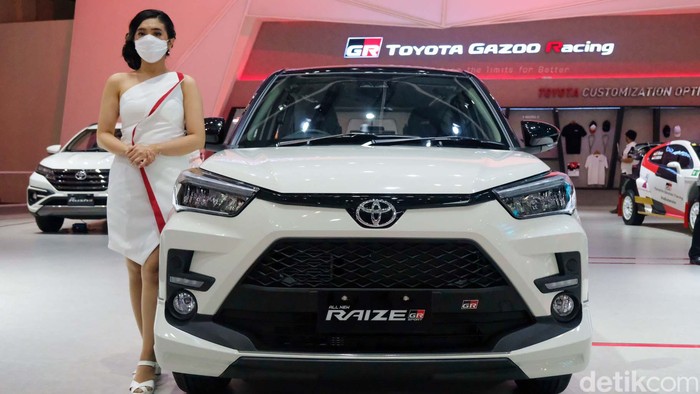 Toyota merilis deretan mobil brand Gazoo Racing (GR) di GIIAS 2022. Deretan mobil ini dari Agya sampai Hilux.